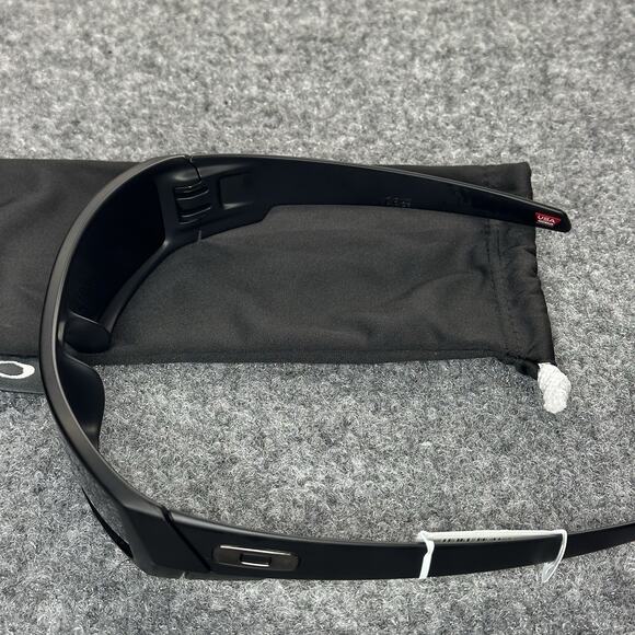 Oakley Gascan 009014 Matte Black Lens Athletic Sunglasses NEW! NWT! 324$ Retail! - Picture 7 of 10